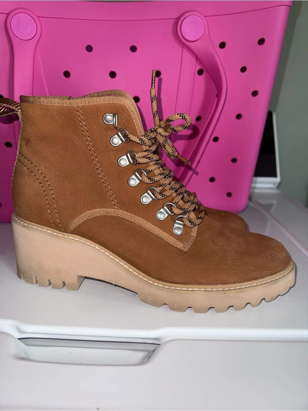 Dolce Vita Brown Suede Lace-Up Lug Heel Boots- 9.5 Women’s